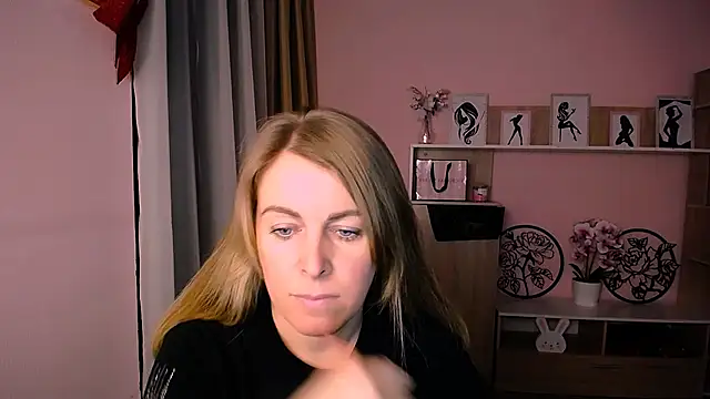 Hot Milady online show from January 2025 08:02:01 AM