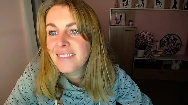 Hot Milady online show from December 2024 08:08:02 AM