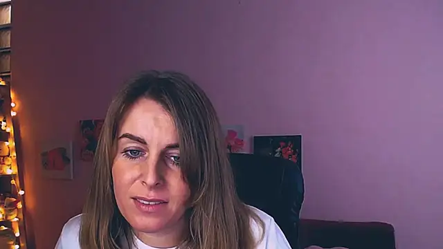 Hot Milady online show from January 2025 10:16:02 AM