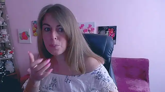 Hot Milady online show from March 2025 08:08:01 AM
