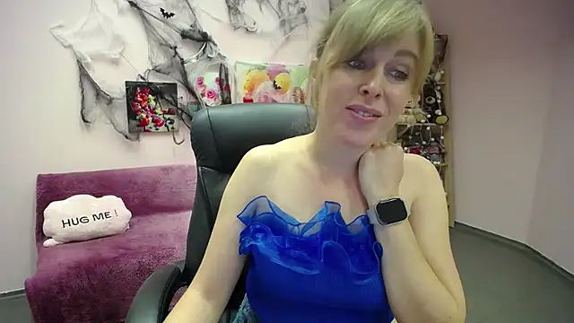 Hot Milady online show from October 2025 07:38:02 AM