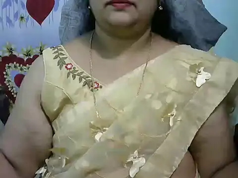 Snapshot of Naughty_Nityaa chatting on March 2025 04:55:02 PM Naughty Nityaa online show from March 2025 04:55:02 PM