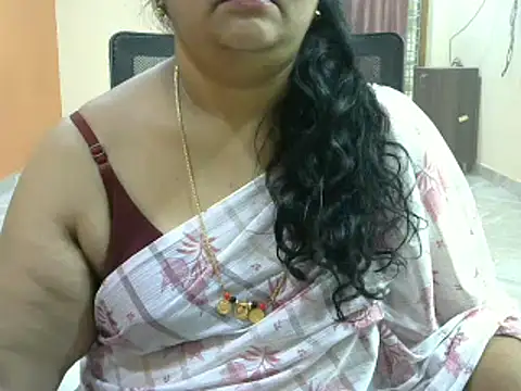 Snapshot of Naughty_Nityaa chatting on February 2025 07:03:01 AM Naughty Nityaa online show from February 2025 07:03:01 AM