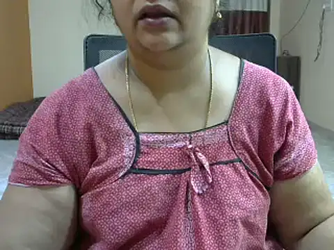 Snapshot of Naughty_Nityaa chatting on February 2025 01:09:01 AM Naughty Nityaa online show from February 2025 01:09:01 AM