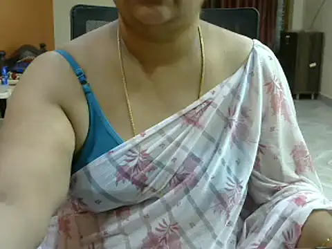 Snapshot of Naughty_Nityaa chatting on February 2025 12:05:01 AM Naughty Nityaa online show from February 2025 12:05:01 AM
