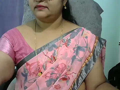 Snapshot of Naughty_Nityaa chatting on March 2025 06:41:01 AM Naughty Nityaa online show from March 2025 06:41:01 AM