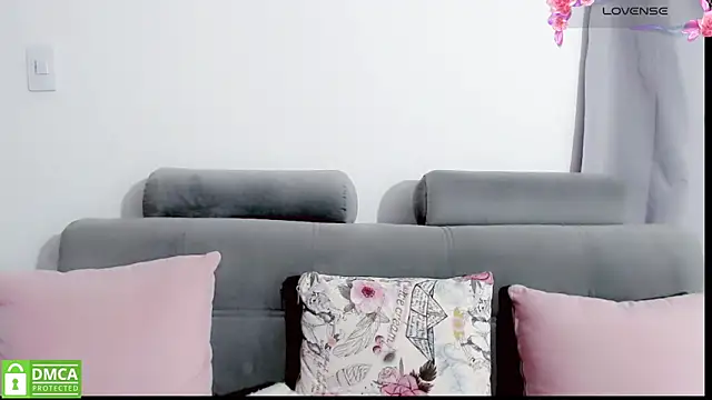 mariana katto online show from May 2026 08:02:01 PM