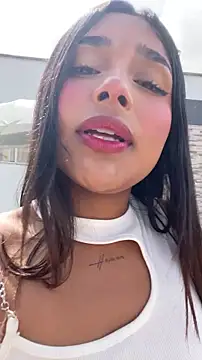 Snapshot of Mariangel_11 chatting on April 2026 02:23:02 PM Mariangel 11 online show from April 2026 02:23:02 PM