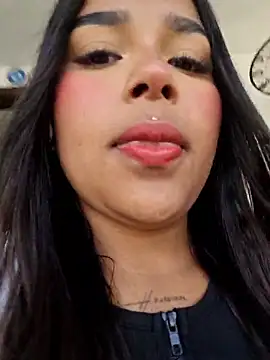 Mariangel 11 online show from October 2025 02:14:02 PM