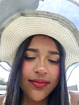 Mariangel 11 online show from October 2025 02:19:01 PM