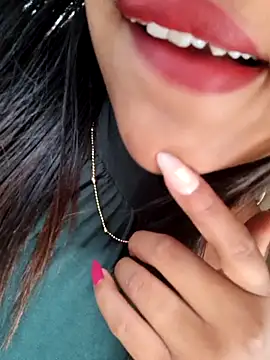 Mariangel 11 online show from November 2025 02:05:01 PM