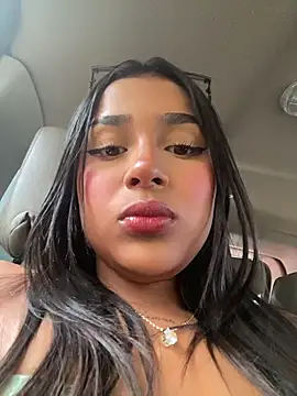 Snapshot of Mariangel_11 chatting on June 2026 04:18:02 PM Mariangel 11 online show from June 2026 04:18:02 PM