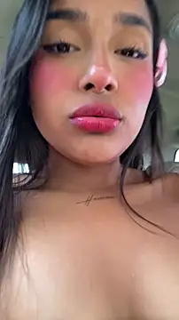 Snapshot of Mariangel_11 chatting on April 2026 02:40:01 PM Mariangel 11 online show from April 2026 02:40:01 PM