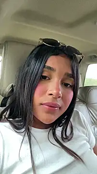 Snapshot of Mariangel_11 chatting on April 2026 05:30:01 PM Mariangel 11 online show from April 2026 05:30:01 PM