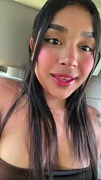 Snapshot of Mariangel_11 chatting on April 2026 02:02:02 PM Mariangel 11 online show from April 2026 02:02:02 PM