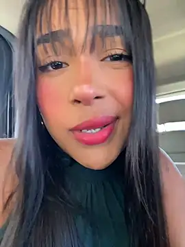 Snapshot of Mariangel_11 chatting on June 2026 02:22:02 PM Mariangel 11 online show from June 2026 02:22:02 PM
