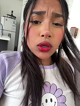 Mariangel 11 online show from March 2025 04:11:01 PM