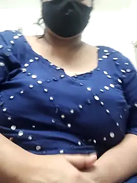 zeepe19 online show from November 2025 05:28:02 PM