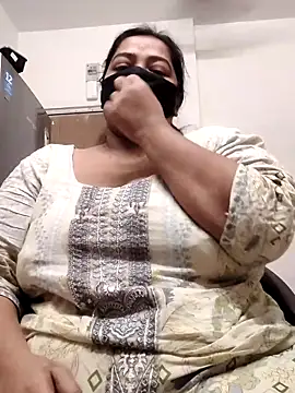 zeepe19 online show from November 2025 02:58:02 AM