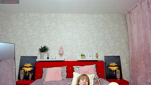 KattyPeachX online show from November 2025 01:31:02 AM