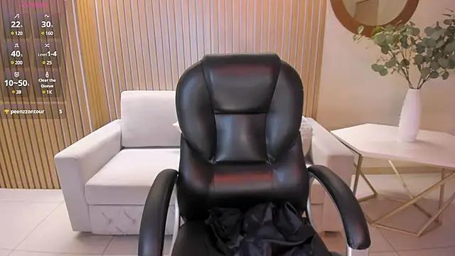 ValeriaRoldanX online show from March 2025 09:34:02 AM