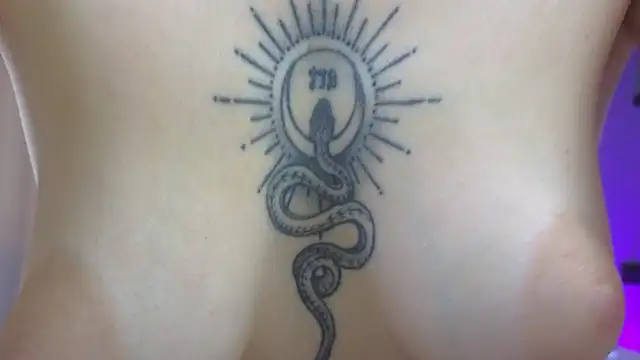 Your Auggie online show from November 2025 08:18:02 AM