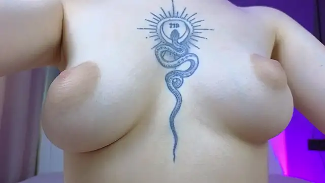 Your Auggie online show from November 2025 07:56:01 AM