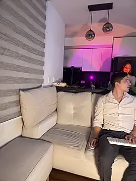 tiana nave online show from March 2026 02:42:01 AM