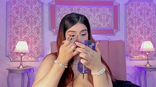 Snapshot of Miamontoya chatting on March 2025 01:18:01 PM Miamontoya online show from March 2025 01:18:01 PM