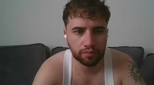 Snapshot of TomAlex chatting on March 2025 01:01:01 PM TomAlex online show from March 2025 01:01:01 PM