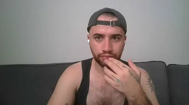 Snapshot of TomAlex chatting on March 2025 12:33:02 PM TomAlex online show from March 2025 12:33:02 PM