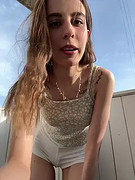 Snapshot of HellPeach chatting on March 2025 01:40:02 PM HellPeach online show from March 2025 01:40:02 PM