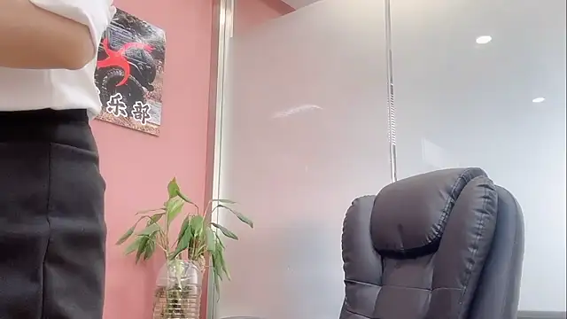 QianF-666 online show from October 2025 02:21:01 AM