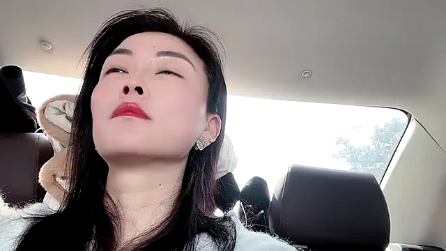 QianF-666 online show from February 2025 03:29:01 AM