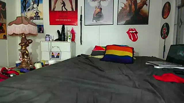 Snapshot of Alice_Love_69 chatting on November 2025 01:27:01 AM Alice Love 69 online show from November 2025 01:27:01 AM