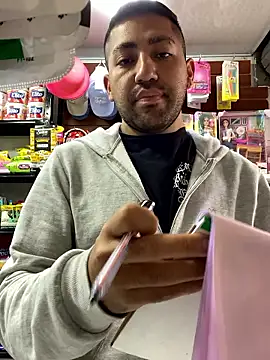 JuanZapata33 online show from January 2026 07:28:02 PM