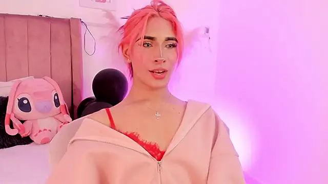 Snapshot of CamiloDoumit chatting on October 2025 06:03:01 AM CamiloDoumit online show from October 2025 06:03:01 AM