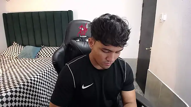 Snapshot of man_dur07 chatting on October 2025 07:57:02 PM man dur07 online show from October 2025 07:57:02 PM