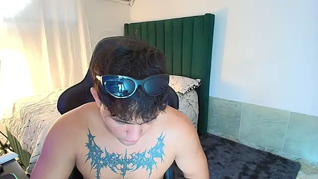 man dur07 online show from January 2026 08:04:02 PM