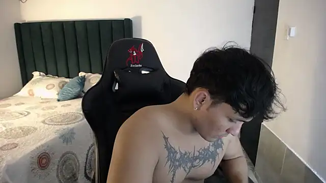 Snapshot of man_dur07 chatting on November 2025 10:09:01 PM man dur07 online show from November 2025 10:09:01 PM