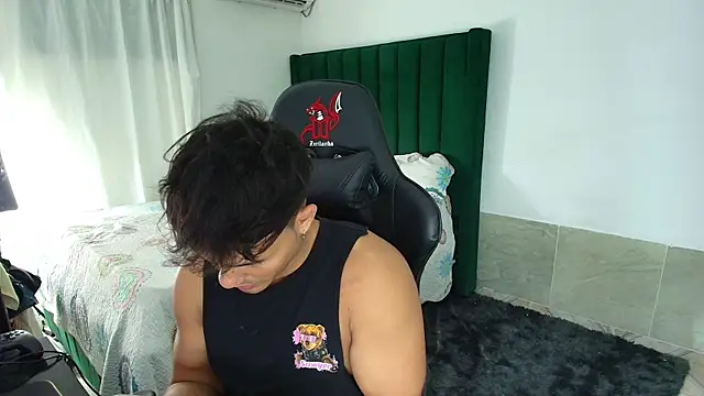 man dur07 online show from April 2026 11:55:01 PM