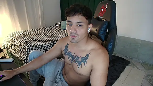 Snapshot of man_dur07 chatting on June 2026 12:32:02 AM man dur07 online show from June 2026 12:32:02 AM