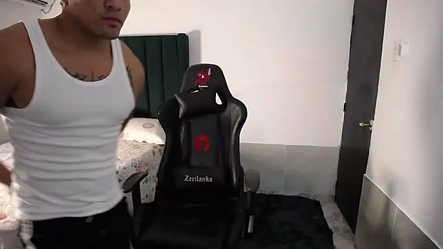 man dur07 online show from October 2025 07:37:02 PM
