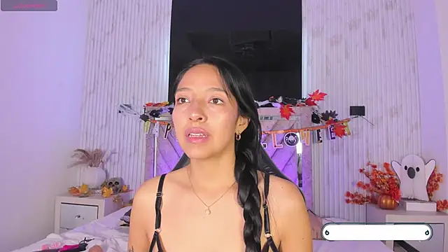 Valery wang online show from November 2025 12:09:02 PM