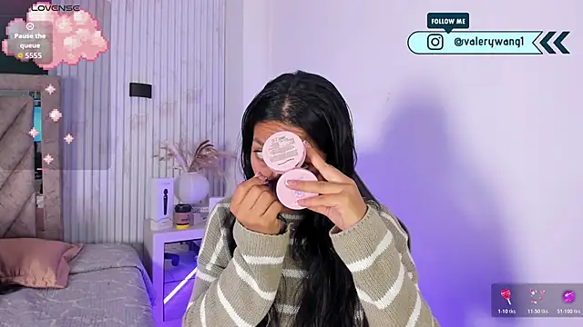 Valery wang online show from November 2025 11:54:02 AM