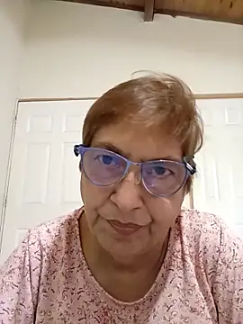 florecita69 online show from December 2025 01:49:01 PM