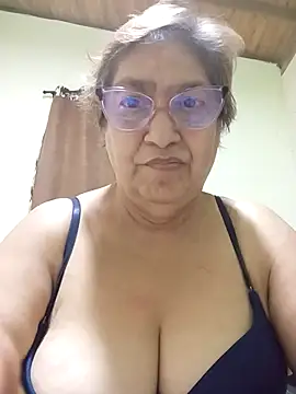 florecita69 online show from April 2026 02:24:02 AM