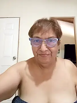 florecita69 online show from December 2025 02:38:02 PM