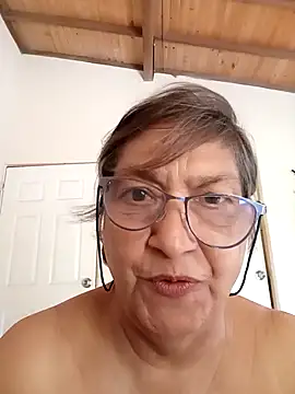 florecita69 online show from November 2025 02:21:02 PM