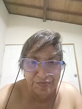 florecita69 online show from November 2025 02:26:01 AM